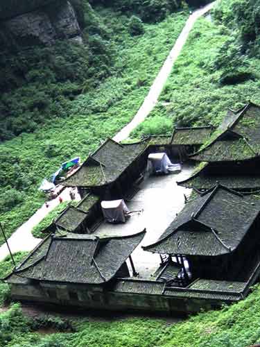 武隆天生三桥:名垂《黄金甲》(图)1