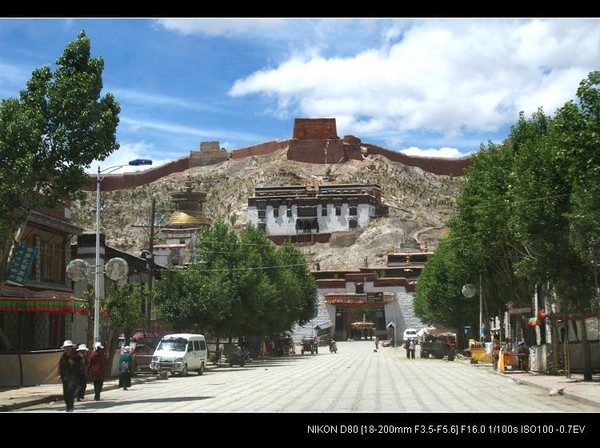 追梦阿里___宗山古堡1