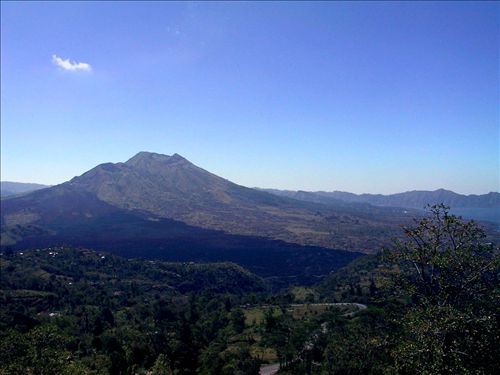 为什么印尼最容易“天旋地转”？2