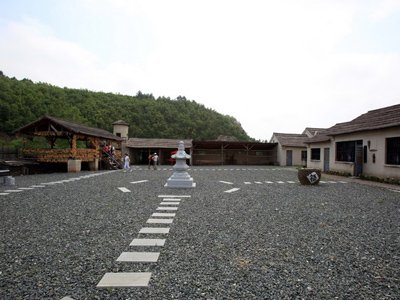 闯关东民俗风情园