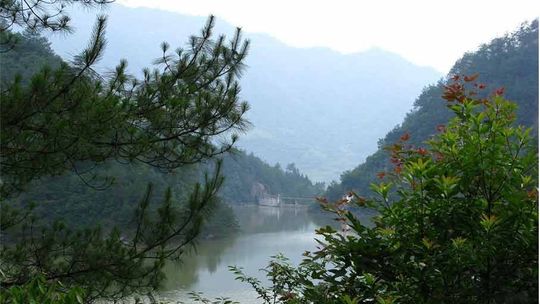 磐安百杖潭