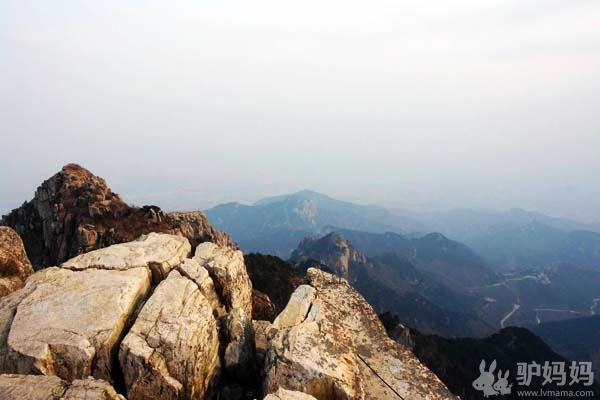 泰山：瞻鲁台1