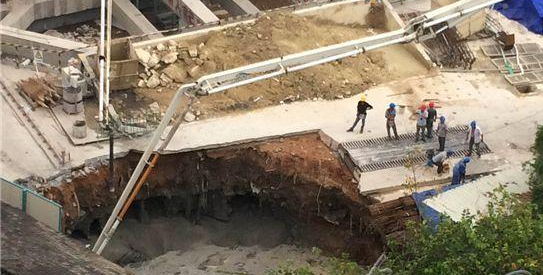 厦门地铁1号线一竖井塌陷 厦门地铁1号线一竖井塌陷