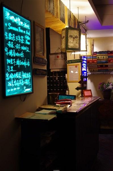 5月，日光倾城  记拉萨1