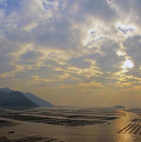 北岐海滩迎朝阳，海上变幻耶稣光--霞浦游之三25