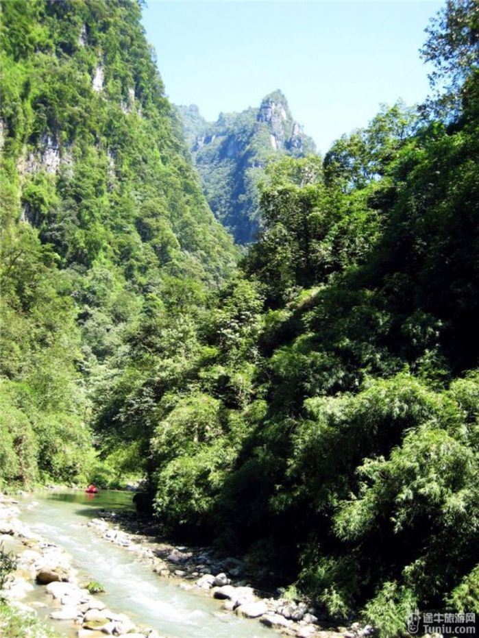 初夏畅游黑山谷9